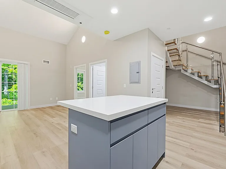 Taj Estates of Franklin II — Photo 179