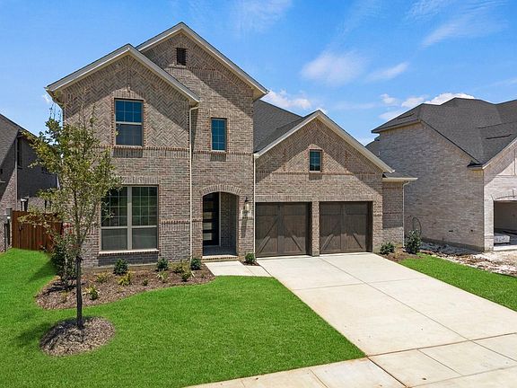 4th image of 1009 Malachite Way