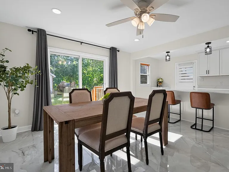 6206 Hillview Ave — Photo 13