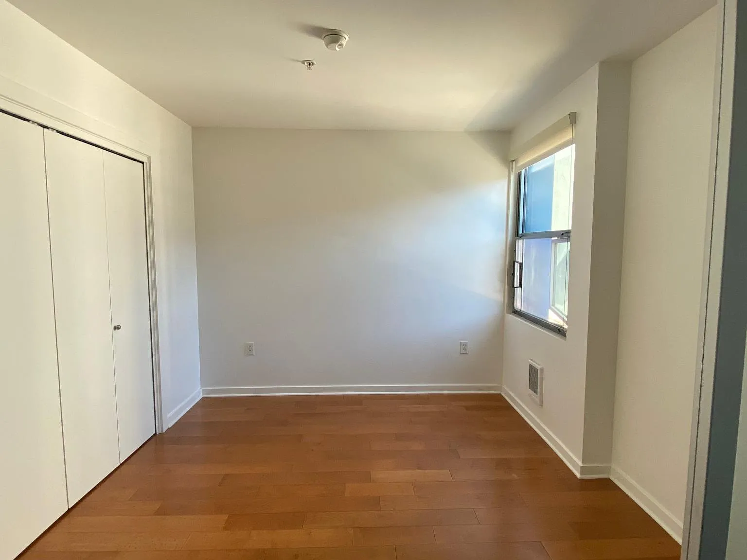 2 bed, 1434 sqft, $3,500 — Photo 4