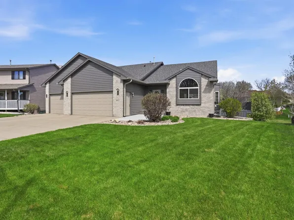 6612 W Thatcher Dr, Sioux Falls, SD 57106