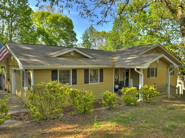 317 Hideaway Pl, Morganton, GA 30560