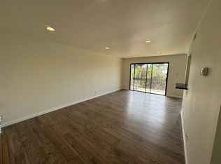 5310 Circle Dr APT 205, Van Nuys, CA 91401