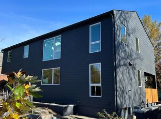 5517 41st St NW #B, Washington, DC 20015