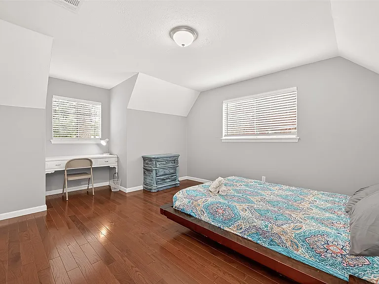 3815 Fernglade Dr — Photo 35