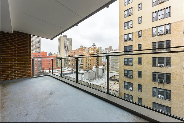 Rented by A&E Real Estate Management | media 15