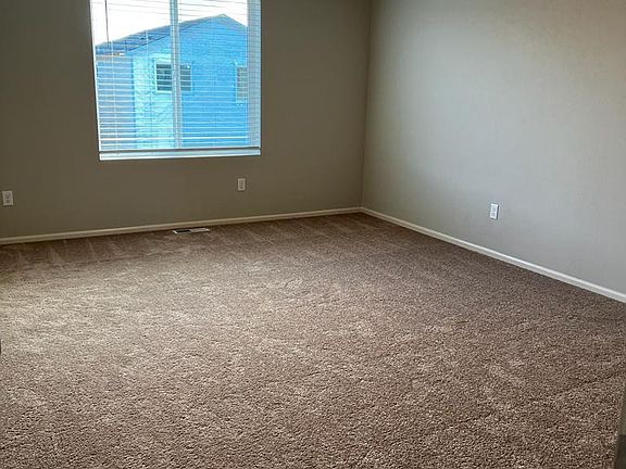 5th image of 1234 Smith Dr