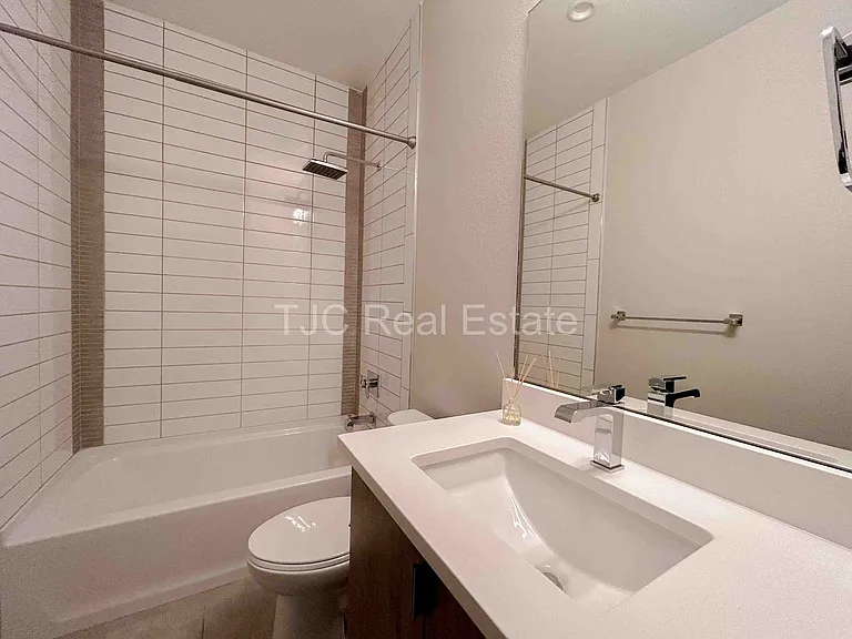 4919 Lowell Blvd — Photo 11
