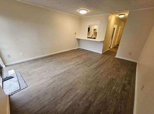 450 Shell Ct W, Columbus, OH 43213