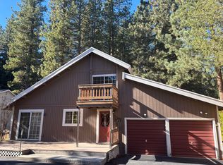11212 Star Pine Rd, Truckee, CA 96161