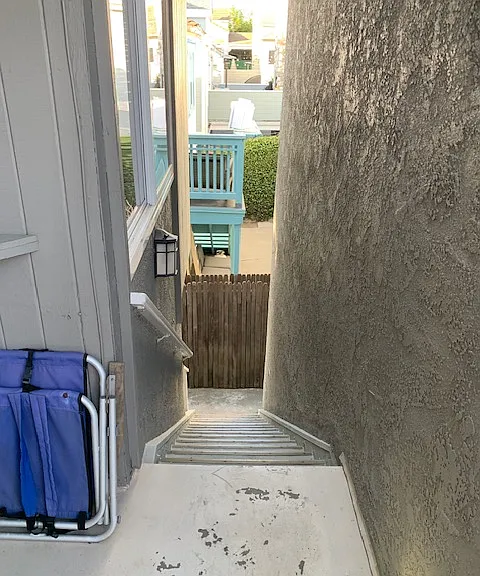 Entry stairs from side of house