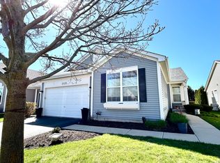 21135 Sterling Lake Ct, Crest Hill, IL 60403