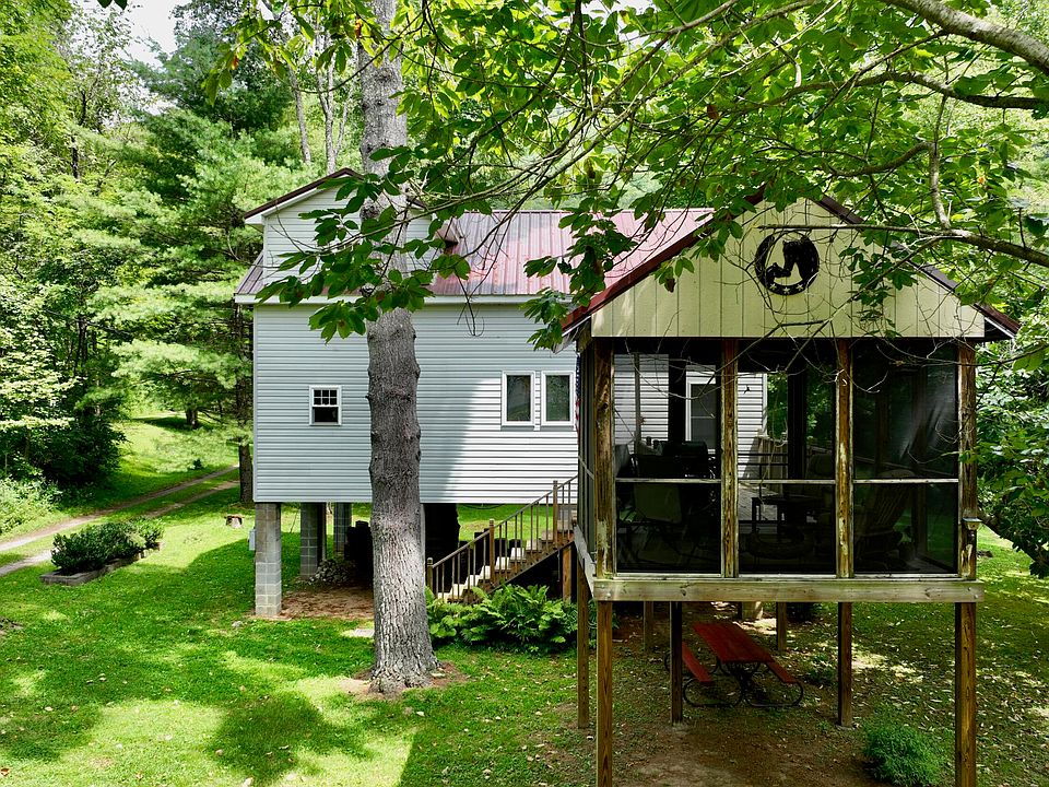 1st image of 3981 Coleman Cliff Rd