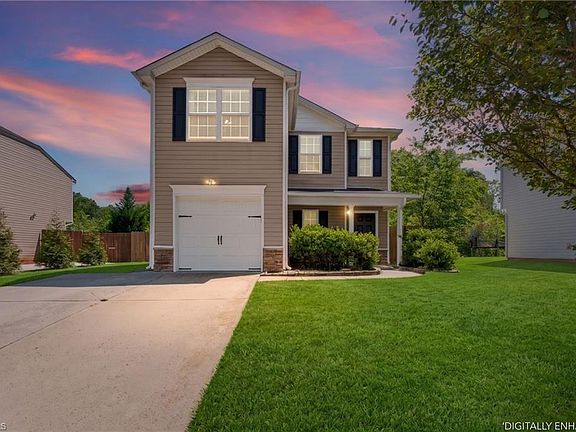 2nd image of 2772 Stonefield Crossing Dr