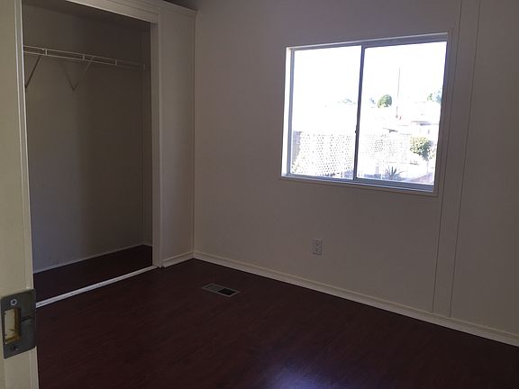 4th image of 12401 Filmore Street #627