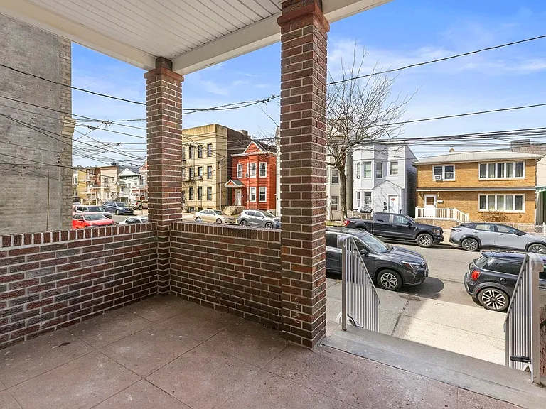 36 Corbin Ave #3 — Photo 10