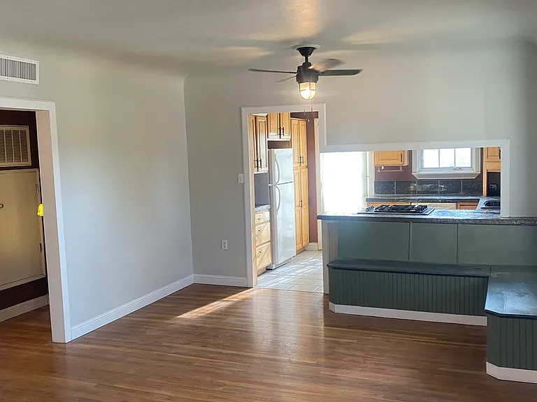 3932 Altura Ave — Photo 14