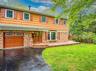 4 Highwood Dr, Northport, NY 11768