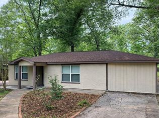 134 Linnwood Dr, New Caney, TX 77357
