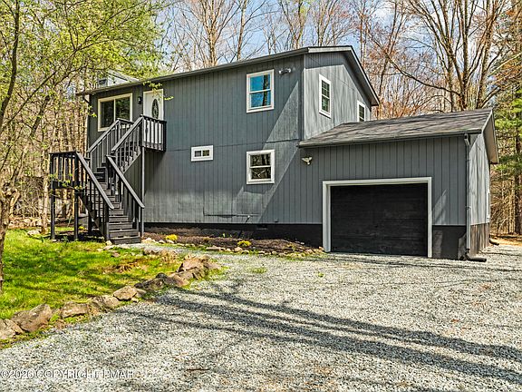 5th image of 7 Sharon Ln
