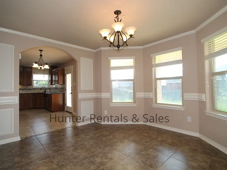 2522 Boxwood Dr — Photo 16