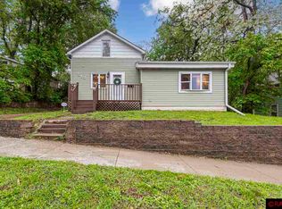 513 W Pleasant St, Mankato, MN 56001