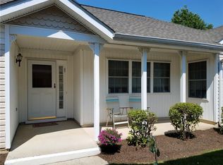 237 Nighthawk Dr, Monroe Township, NJ