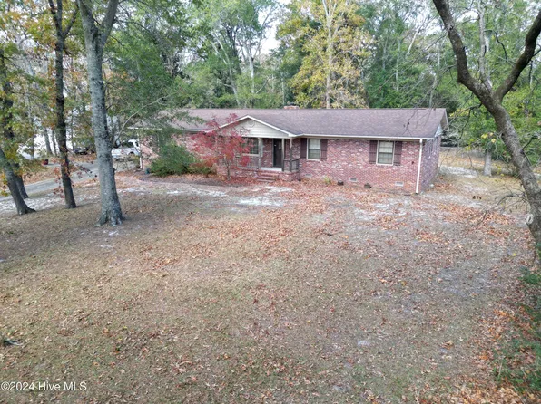 110 Country Place Road, Wilmington, NC 28409