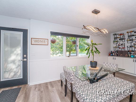 3rd image of 8568 Elkwood Dr SW