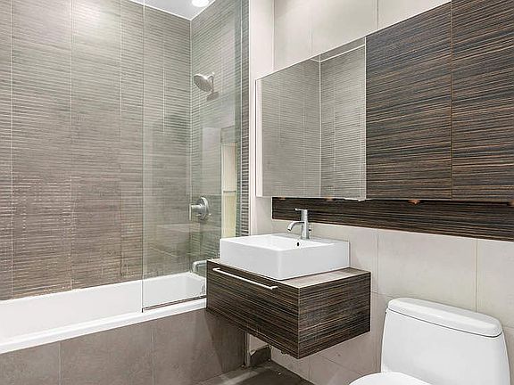 5th image of 330 E 119th St #2R