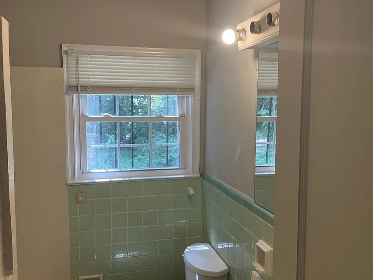 1589 Pinehurst Dr SW — Photo 6