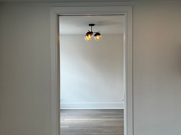 5th image of 458 W 20th St APT 4A