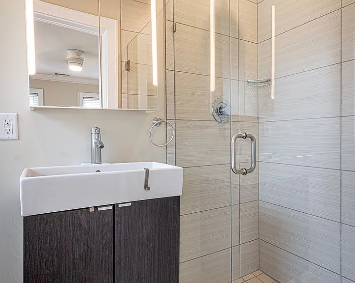 4813 Jarboe St — Photo 13