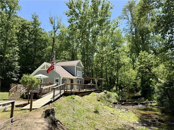 920 Pennell Rd, Moravian Falls, NC 28654
