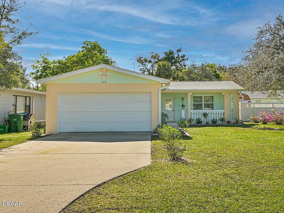 1st image of 614 Tarragona Way