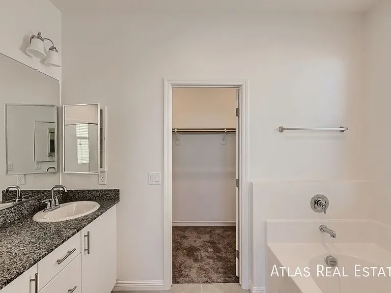 4048 N Atoll Reefs St — Photo 22