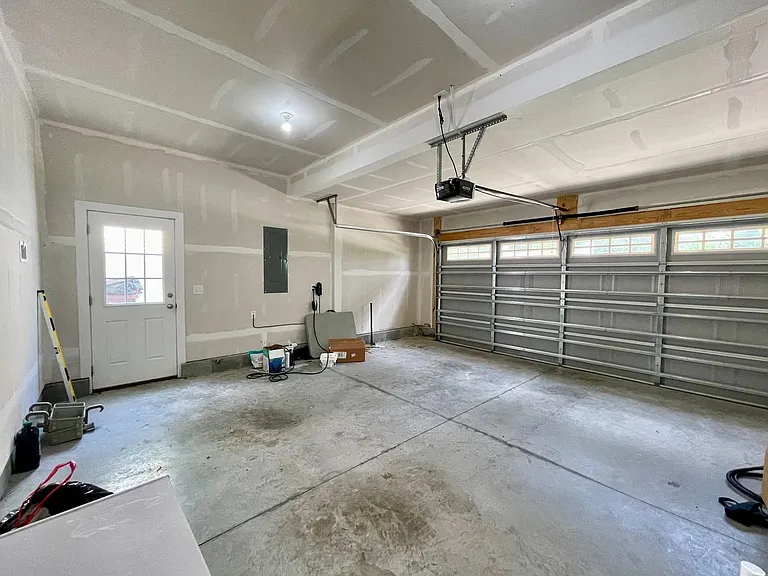 1223 Richwood Ave — Photo 30