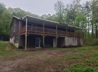 31 Sturbridge Rd, Brimfield, MA 01010