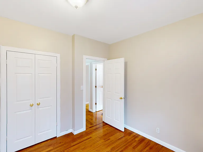 180 Claremont Ave #21 — Photo 19