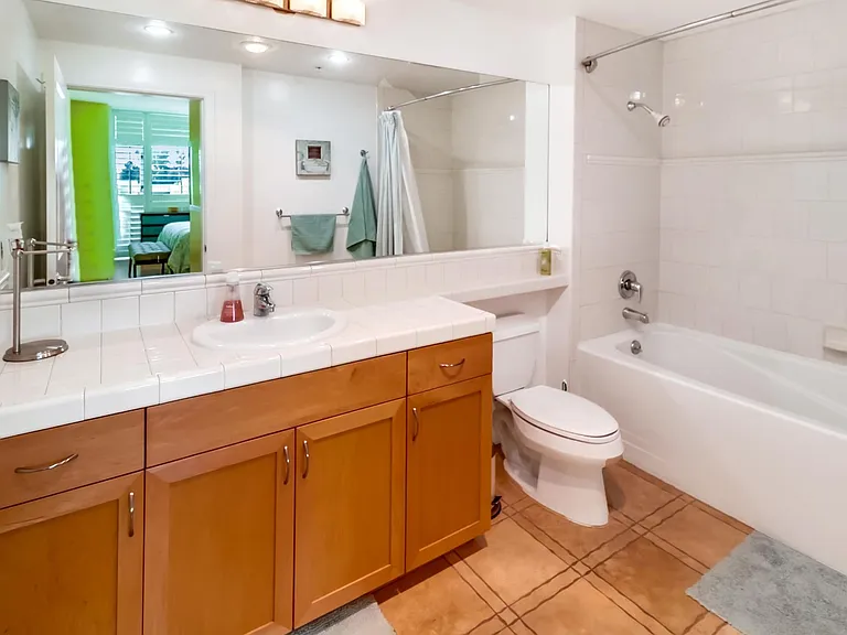 850 Beech St #509 — Photo 9