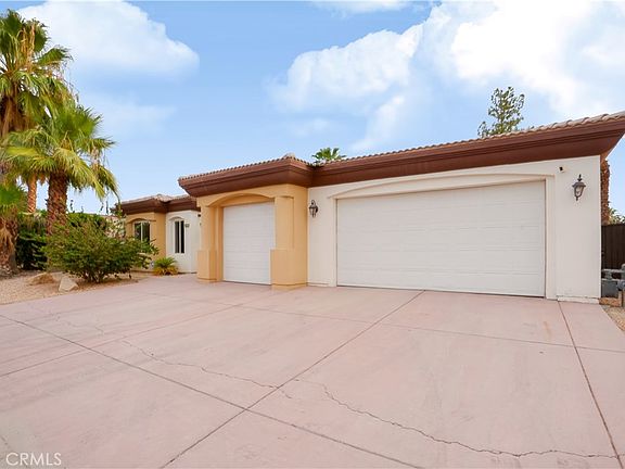 4th image of 82553 Doolittle Dr