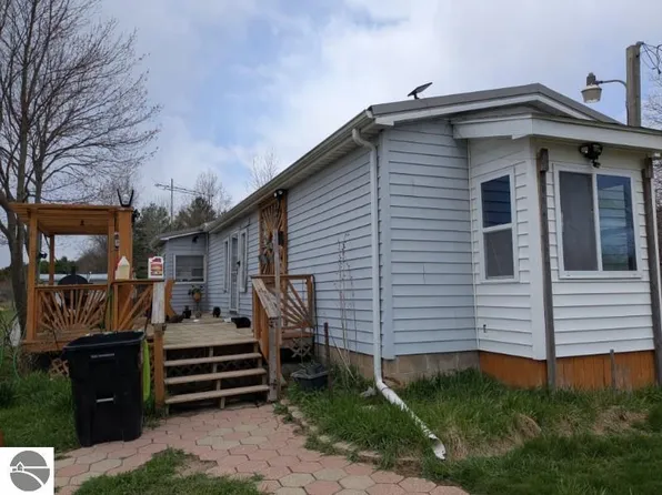 6283 Plant Rd, Whittemore, MI 48770