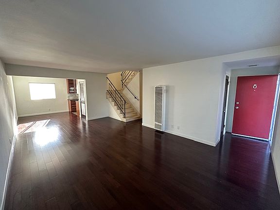 2nd image of 1044 12th St APT 8