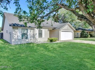 7744 Andes Dr N, Jacksonville, FL 32244