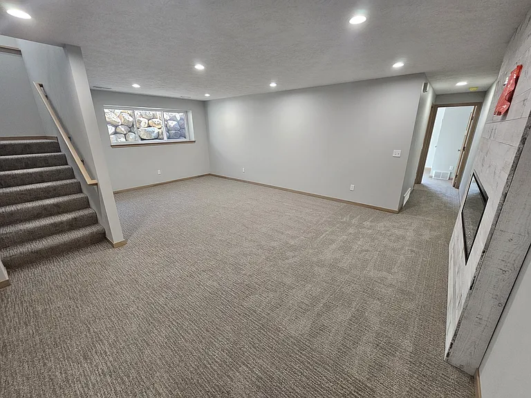 Tunis Drive Townhomes — Photo 62
