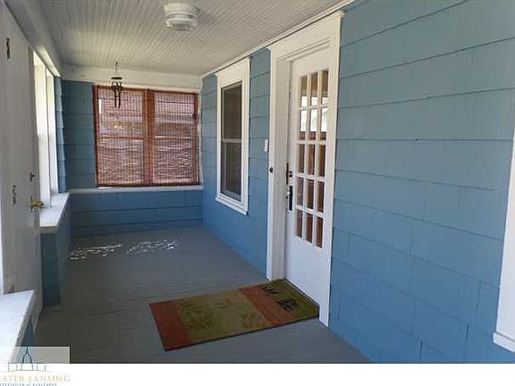 2nd image of 631 N Fairview Ave