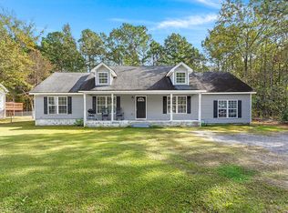130 Dawsey Dr, Bonneau, SC 29431