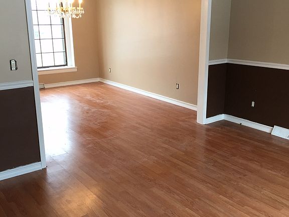 5th image of 4110 W Haverill Dr