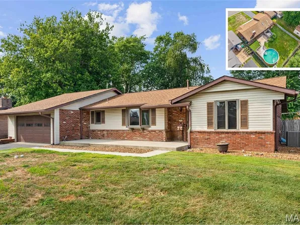 104 Ruth Dr, O'Fallon, IL 62269