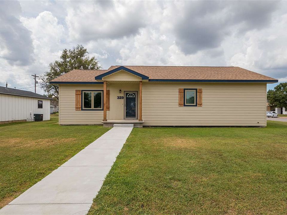 329 N Main St, Cunningham, KS 67035 Zillow